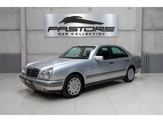 MERCEDES-BENZ E 430 4.3 ELEGANCE V8 GASOLINA 4P AUTOMÁTICO